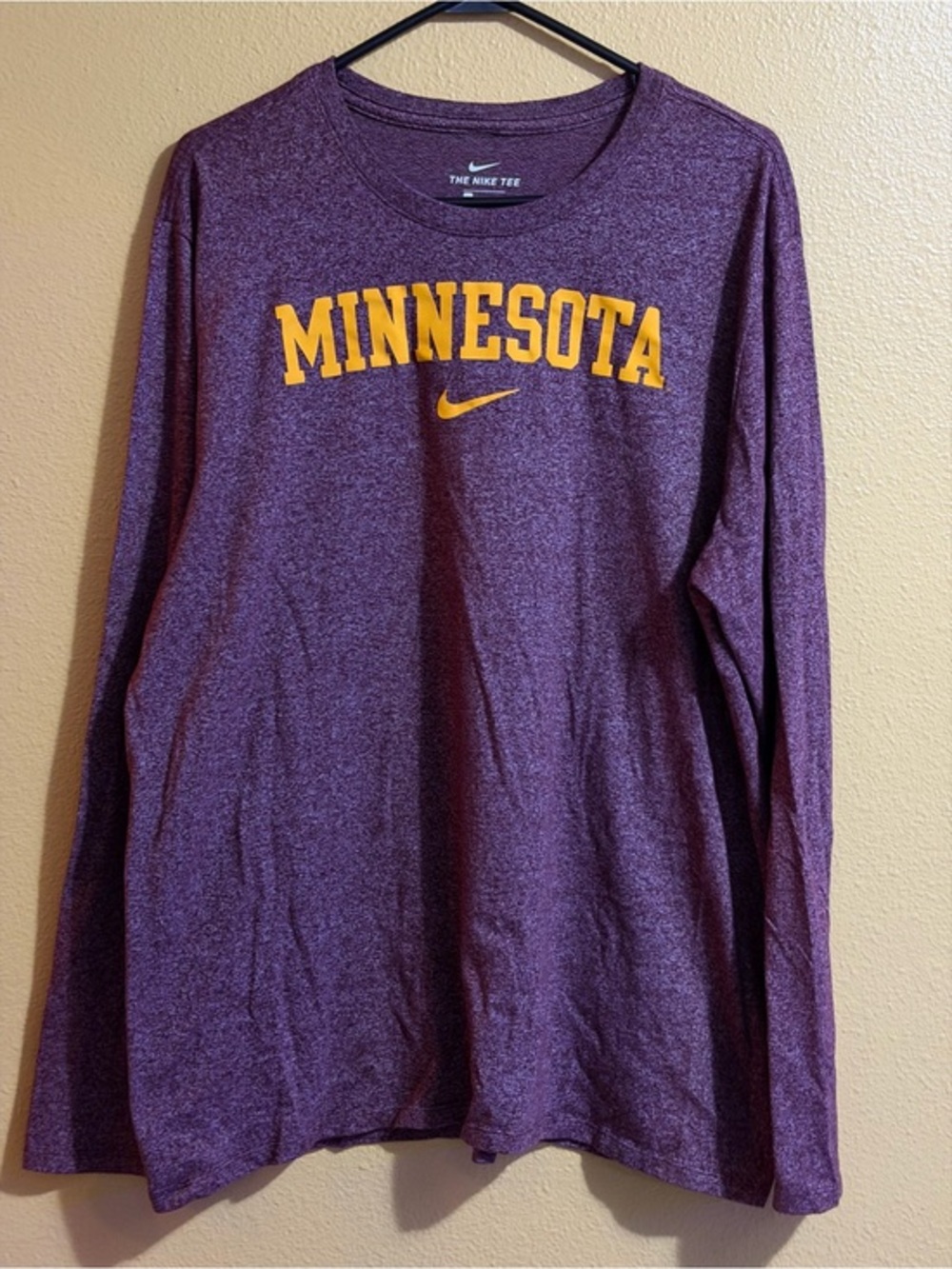 Nike Tee Long Sleeve With Maroon And Gold MINNESOTA Script Mens Size XXL